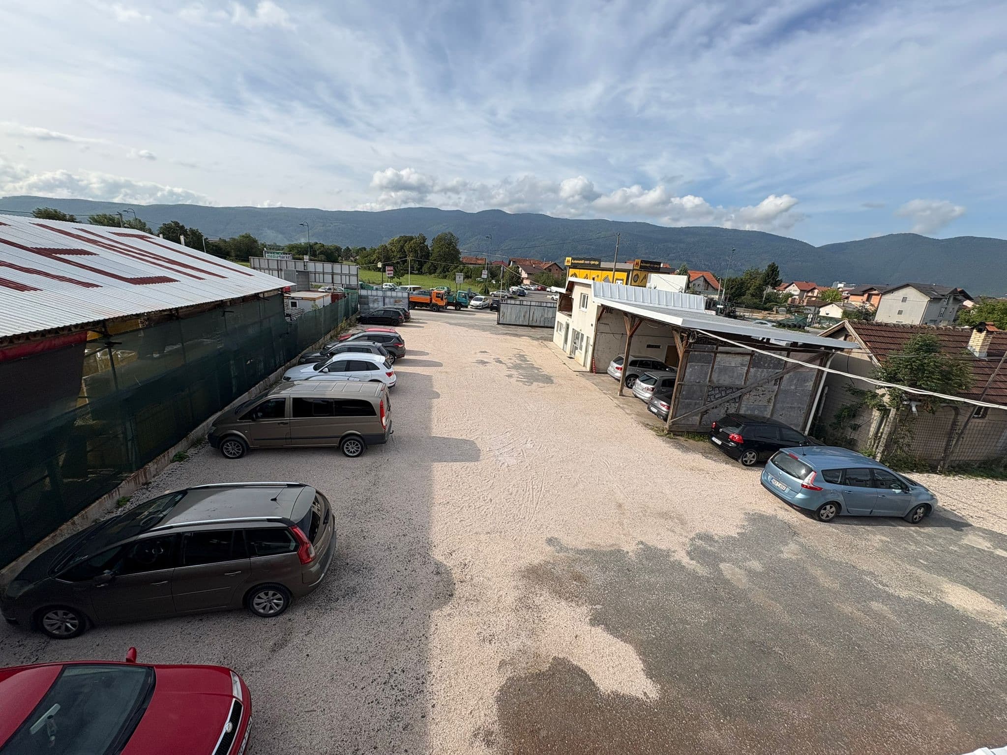 Galerija Aerodrom Sarajevo (SJJ) Privatni Parking EuroPark 4